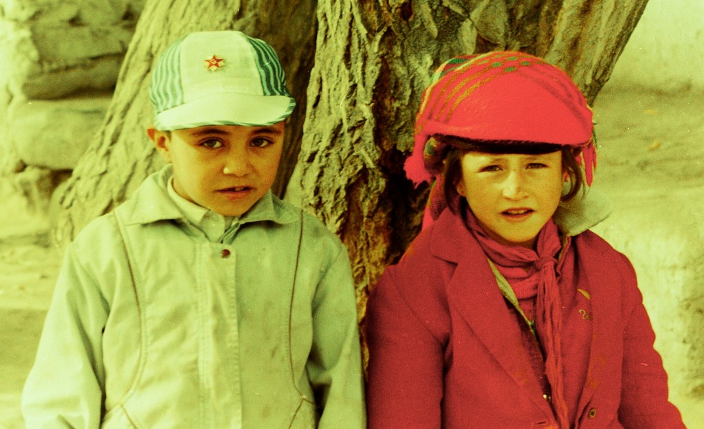 Tajik children 